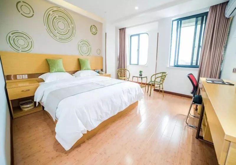 Hotelli Greentree Inn Zhejiang Ningbo District Huashan Road And Huanghe Road Express
