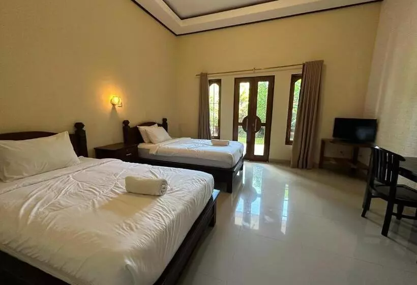 Hotelli Pucuk Bali Guest House Canggu