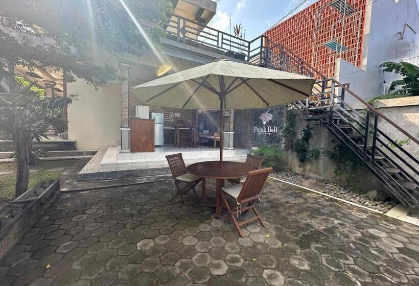 בית מלון כפרי Pucuk Bali Guest House Canggu