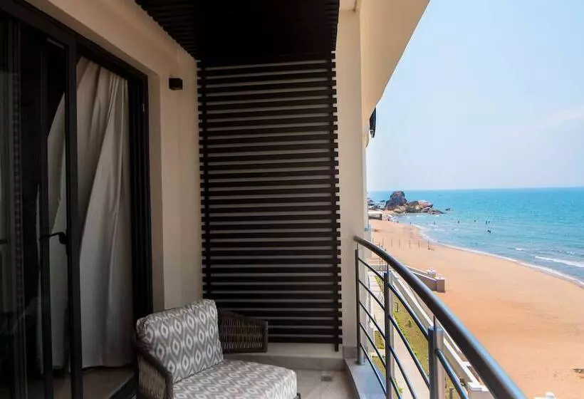 هتل Sunbird Waterfront