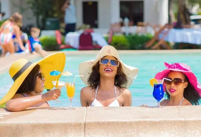 هتل Sunbird Waterfront