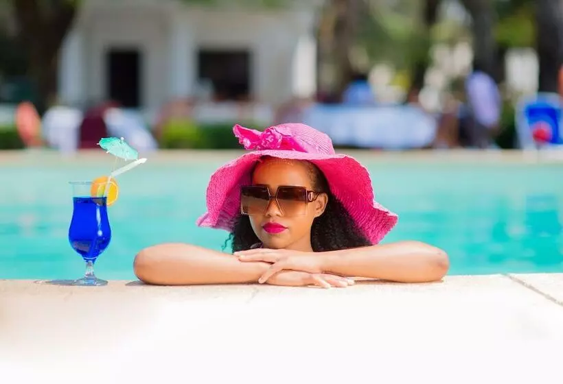 هتل Sunbird Waterfront