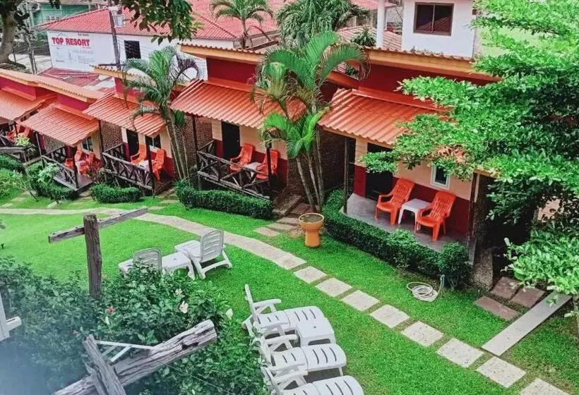 Majatalo Cliff View Bungalows