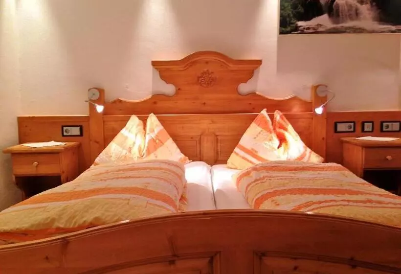 Majatalo Gasthof Gosausee