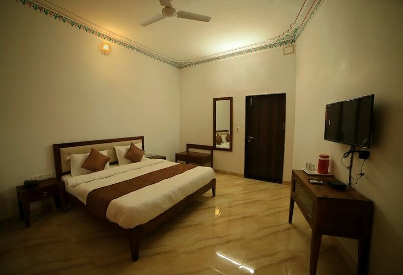 Riviera Madaar Resort