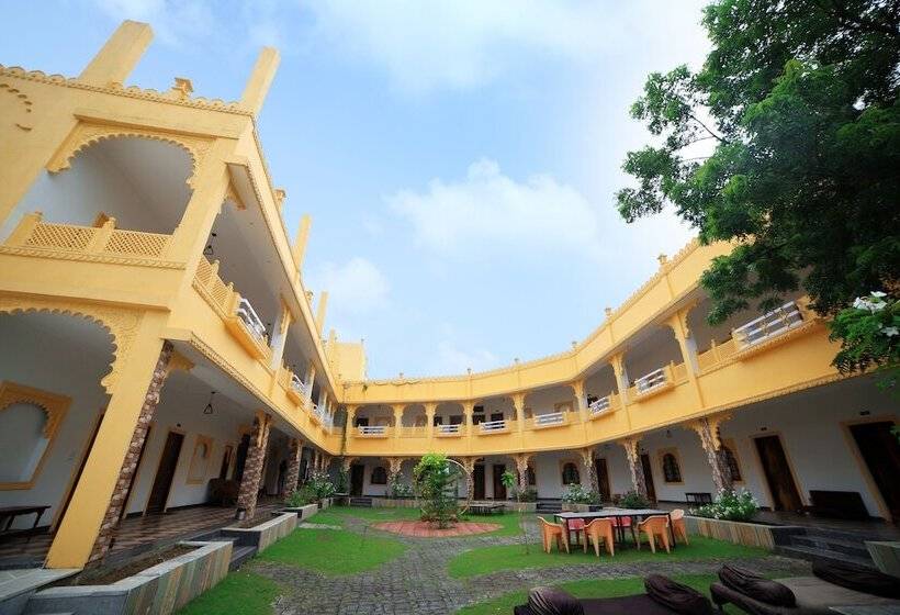 Riviera Madaar Resort