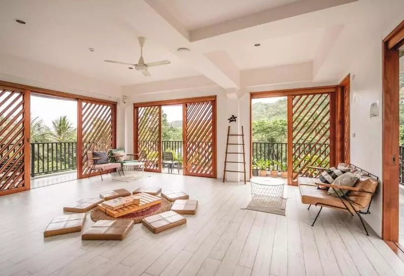 The Dearly Koh Tao Hostel Padi 5 Star Dive Resort