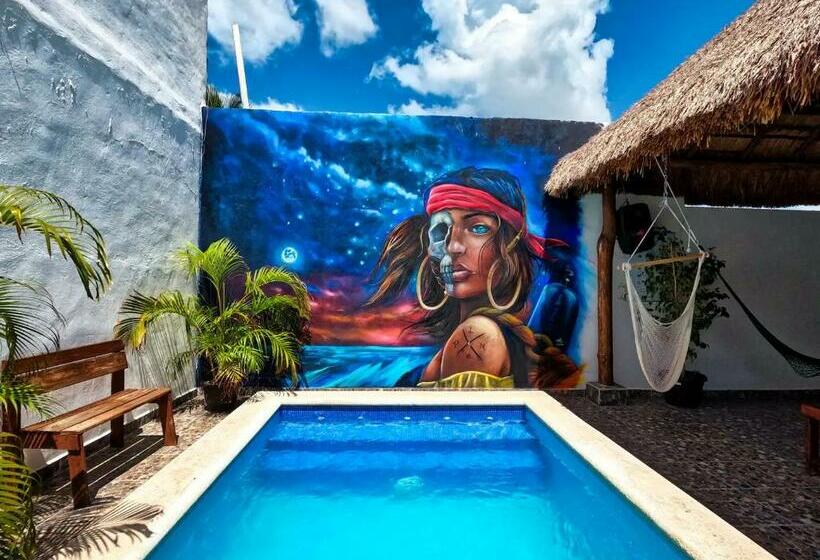 هاستل La Perle Noire   Auberge