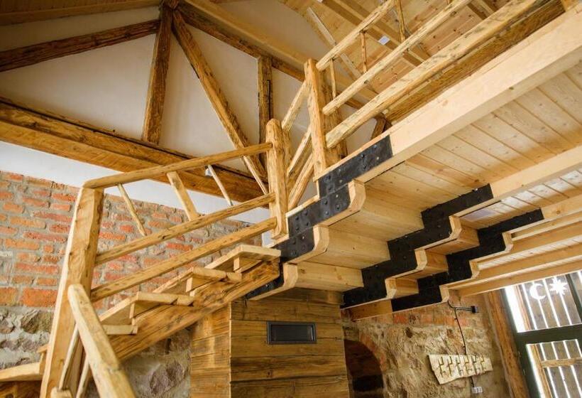 ユースホステル Válaszút Fogadó