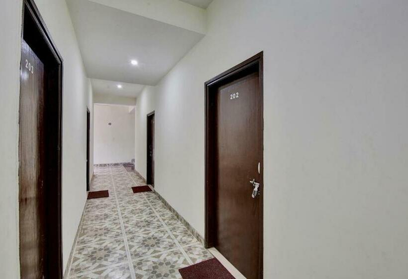 فندق Oyo Flagship 7230 City Inn