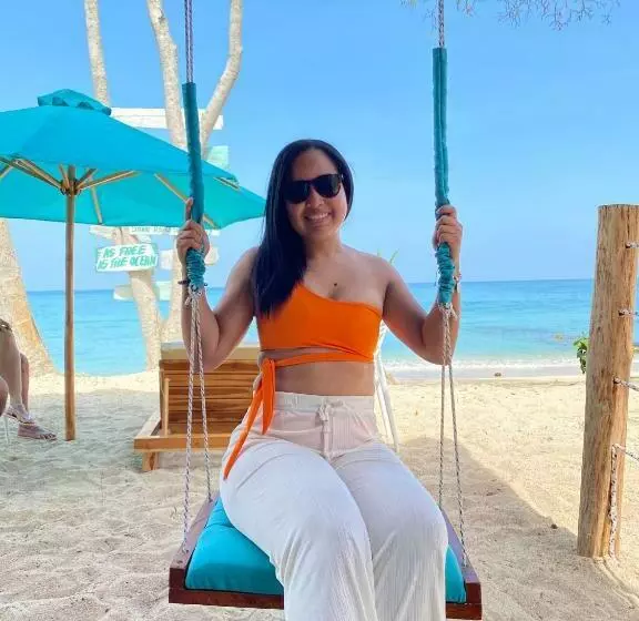 ユースホステル Freedom Beach Club