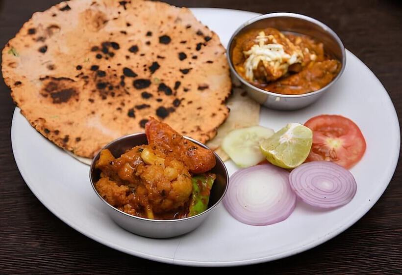 فندق White Palace