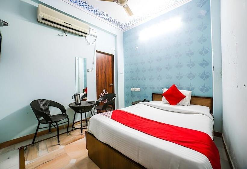 فندق White Palace