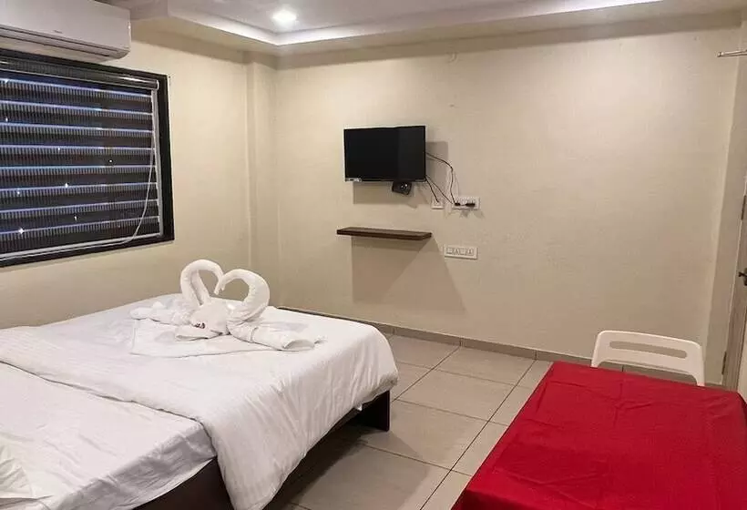 Hotelli Royal Villa Guest House