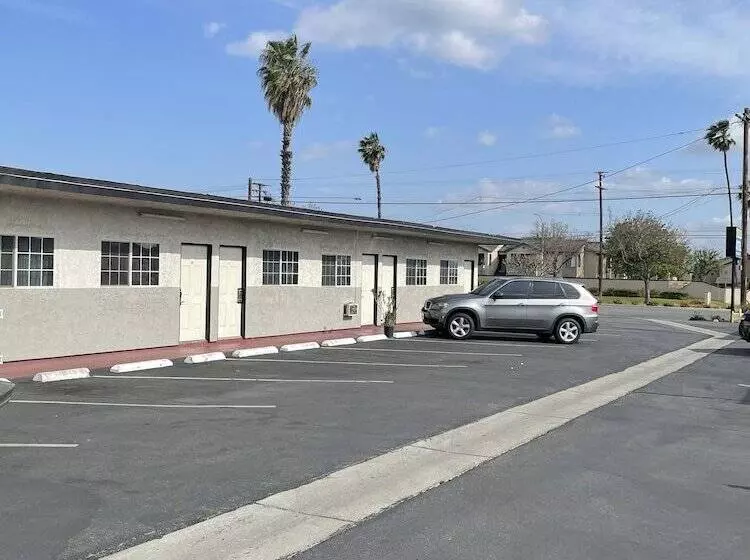 Rancho Motel   Ontario Airport