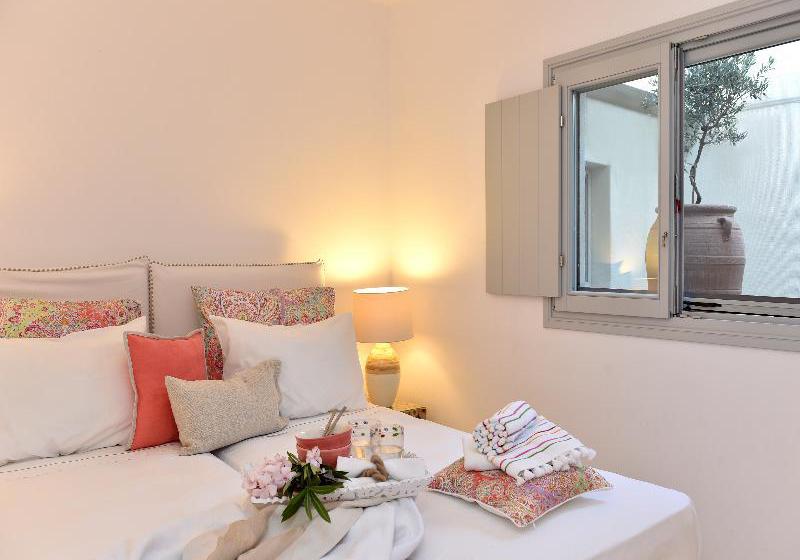 ホテル Ambassador Sea Side Villas