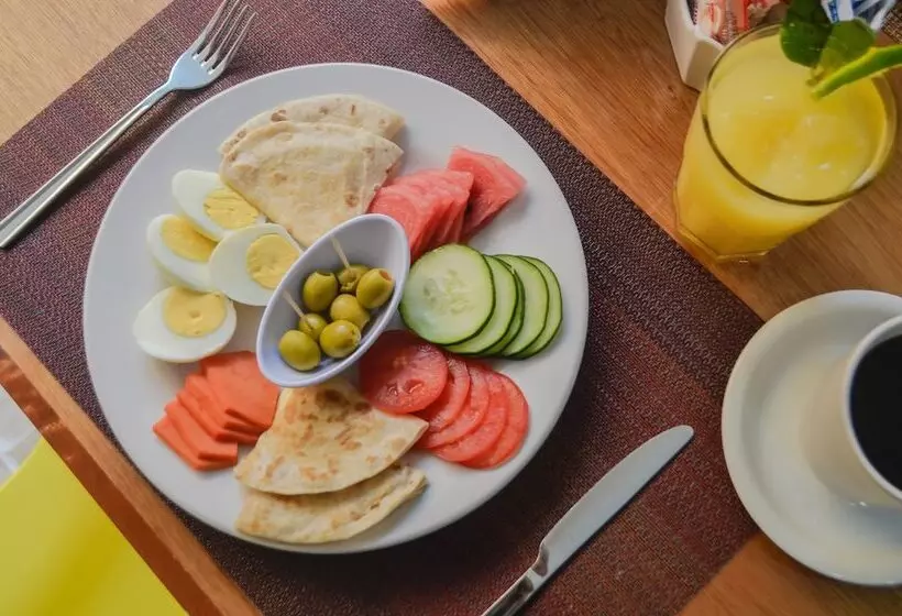 هتل Cancun International By Zeiva