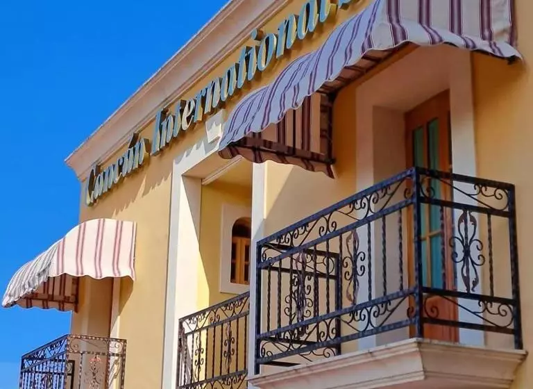 هتل Cancun International By Zeiva