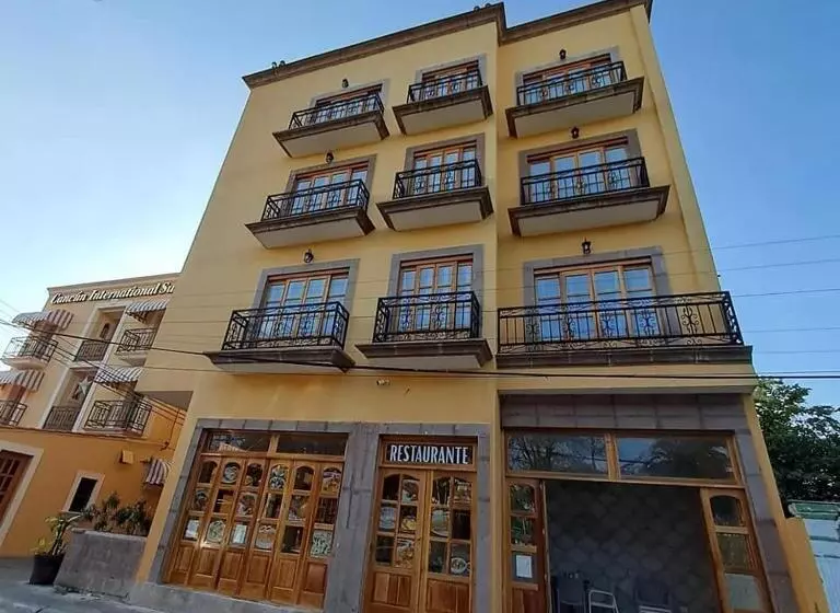 هتل Cancun International By Zeiva