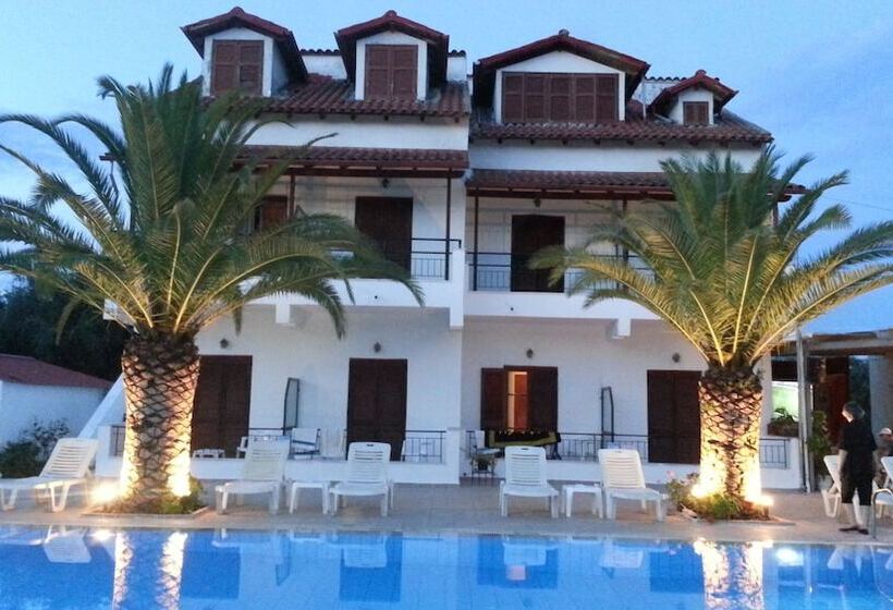 فندق Captains Studios & Apartments