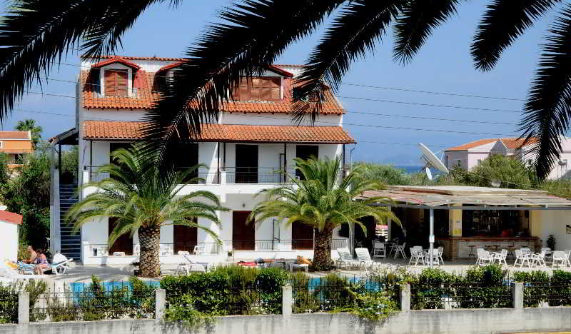 فندق Captains Studios & Apartments