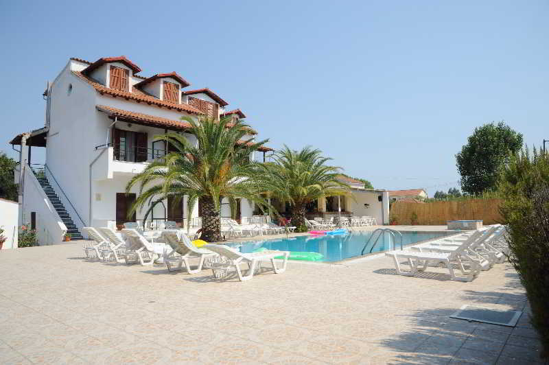 فندق Captains Studios & Apartments