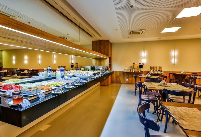 هتل Days Inn By Wyndham Rio De Janeiro Lapa