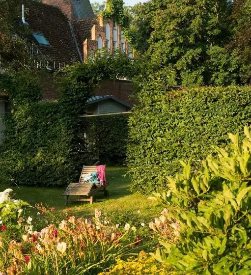 酒店 Gut Bardenhagen