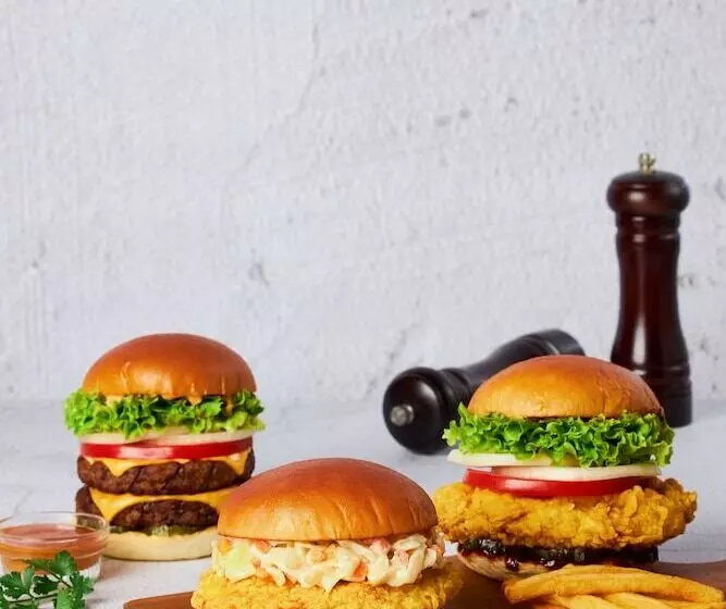 Отель Kumho Tongyeong Marina Resort