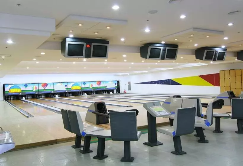 Отель Kumho Tongyeong Marina Resort