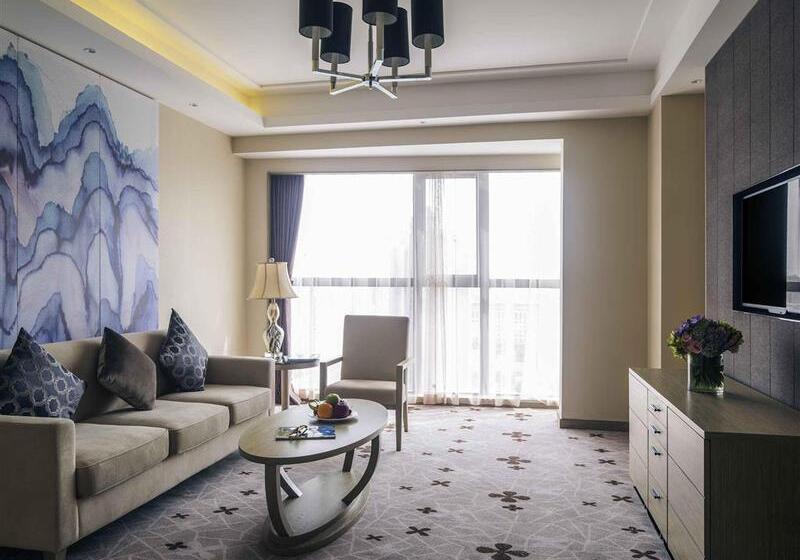 בית מלון כפרי Hilton Garden Inn Wuhan Hankou