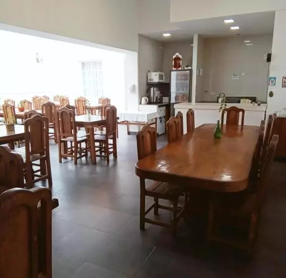 هتل Nuevo Casablanca