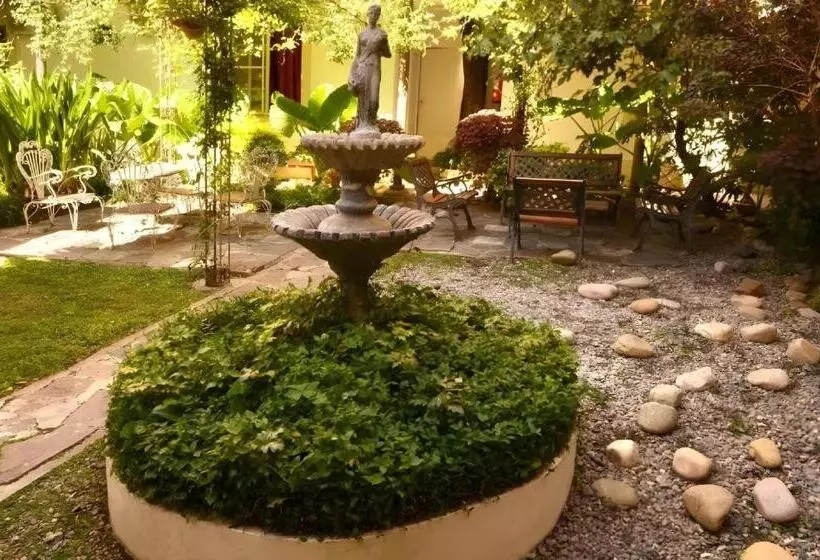 هتل Nuevo Casablanca