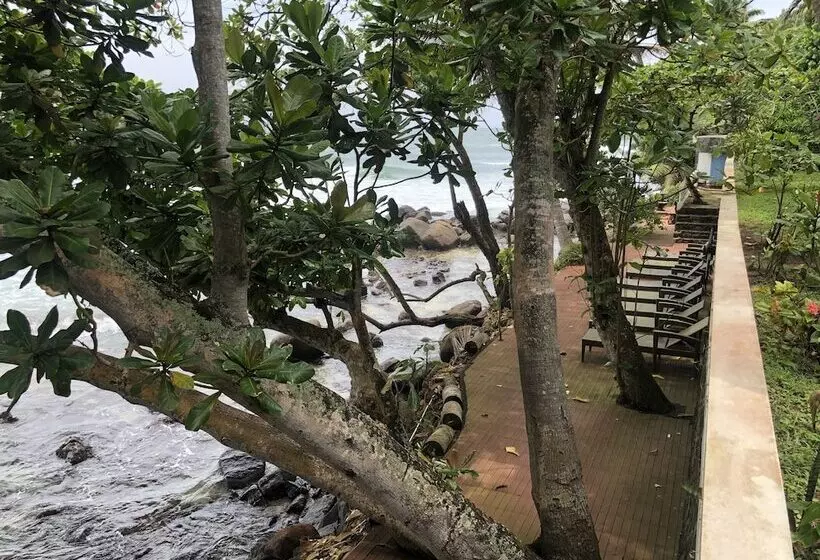 Hotel Number One Mirissa