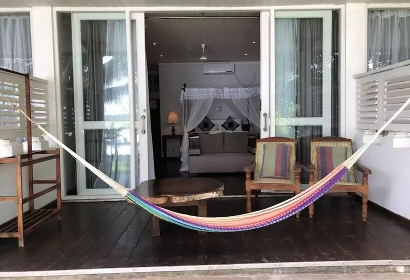 Hotel Number One Mirissa