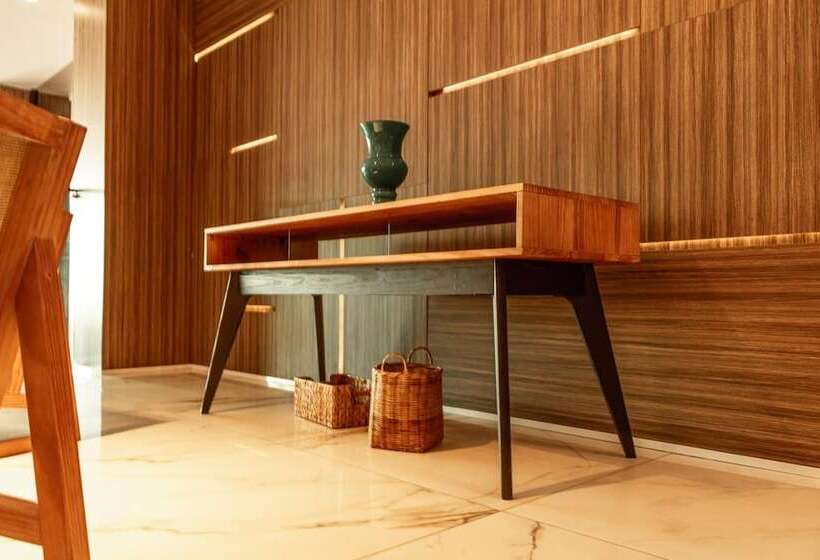 Hotel Oasis Cabo Frio