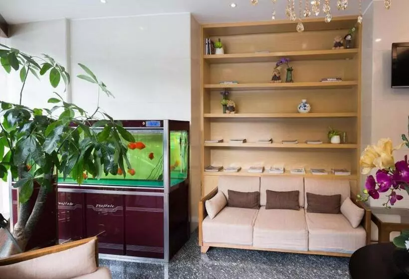 Shang Pin Hotel Shenzhen Futian Exhibition Branch