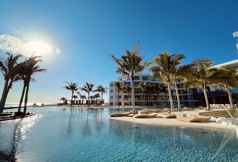 فندق The Morgan Resort Spa Village