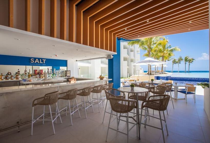 فندق The Morgan Resort Spa Village