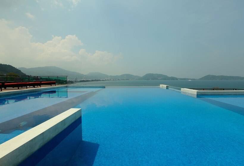 ホテル The Privilege Residence