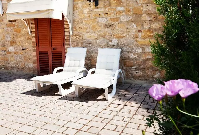 هتل Torre Di Renda