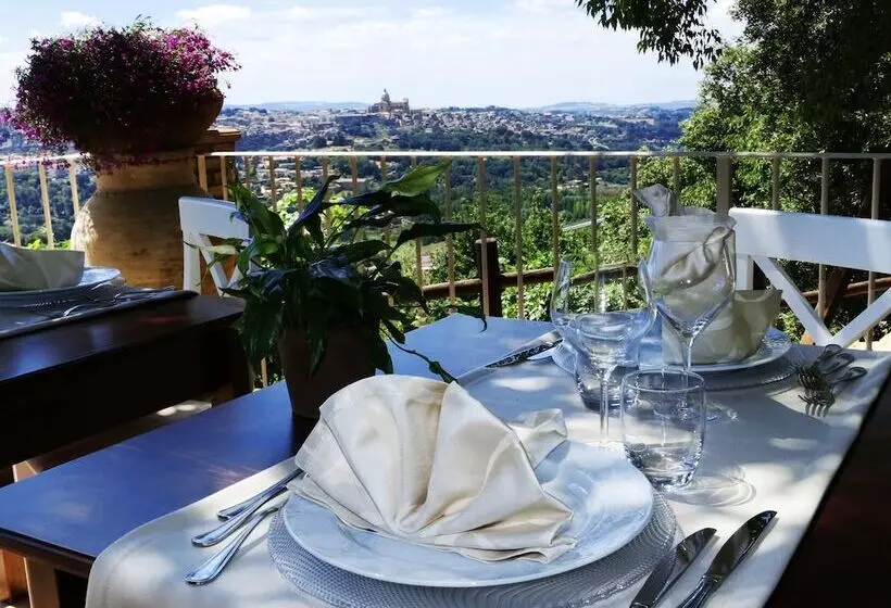 هتل Torre Di Renda