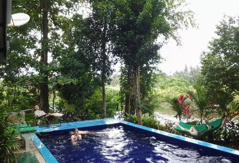 Пансион Randoni Villa