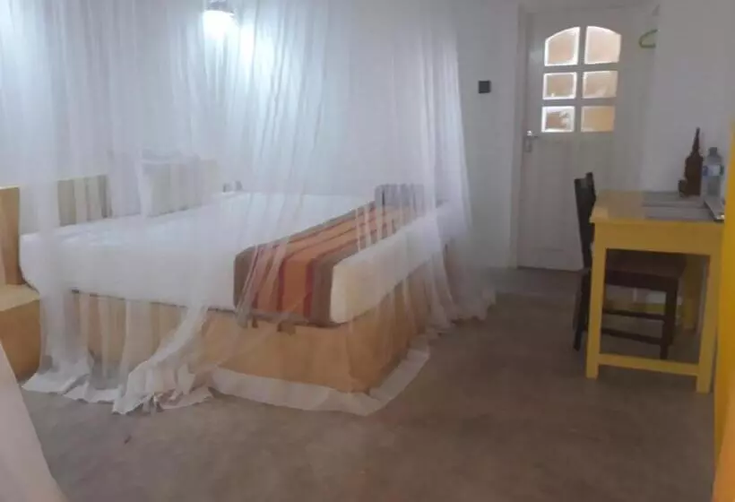 Пансион Randoni Villa