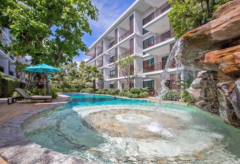 منتجع The Title Condo By Tropic Look