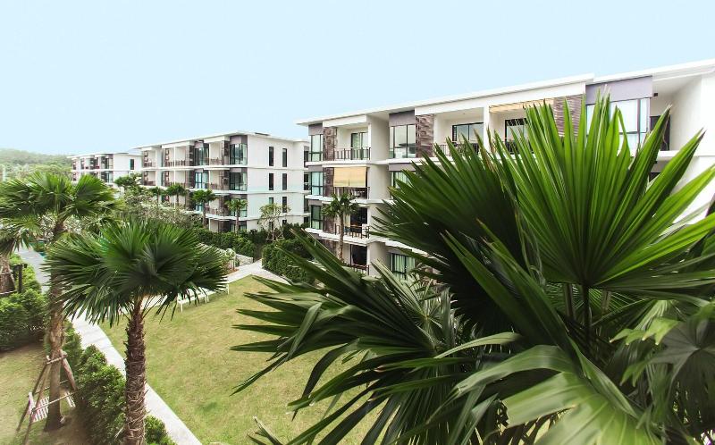 منتجع The Title Condo By Tropic Look