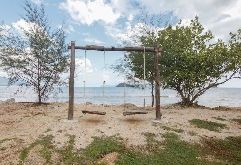 Tanjung Puteri Motel