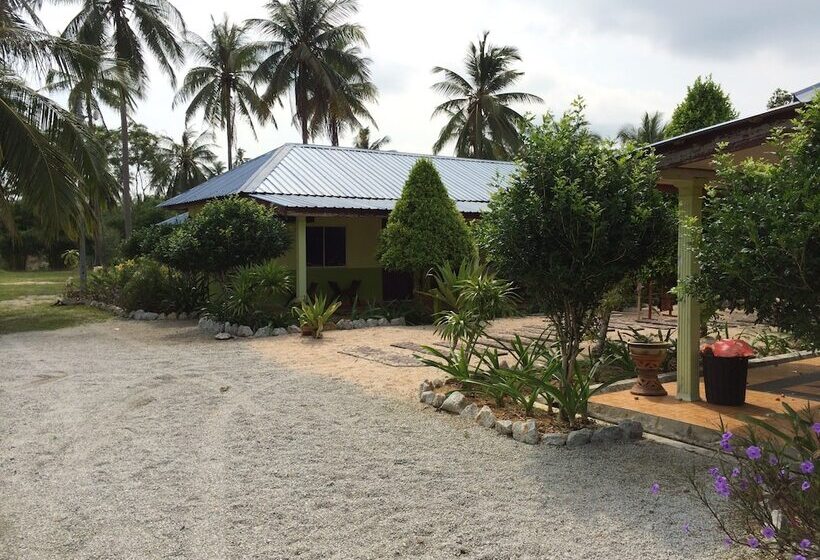 Tanjung Puteri Motel