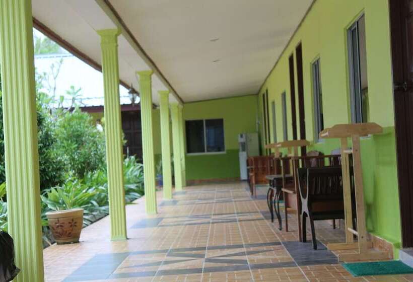 Tanjung Puteri Motel