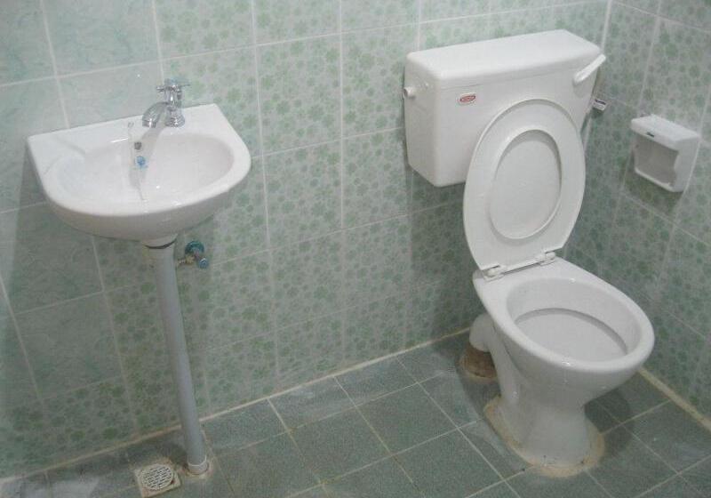 Tanjung Puteri Motel